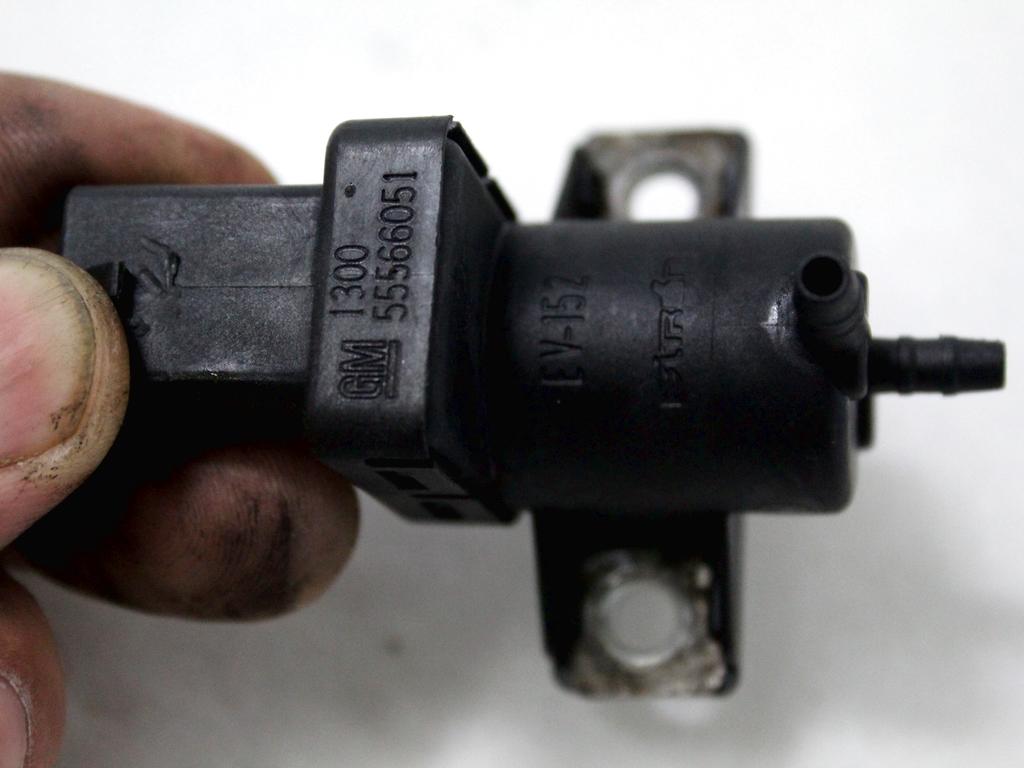 ELEKTROVENTIL  OEM N. 55566051 ORIGINAL REZERVNI DEL OPEL INSIGNIA A G09 (2008 - 2017)DIESEL LETNIK 2010