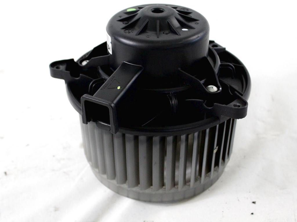 VENTILATOR  KABINE  OEM N. 13263279 ORIGINAL REZERVNI DEL OPEL INSIGNIA A G09 (2008 - 2017)DIESEL LETNIK 2010