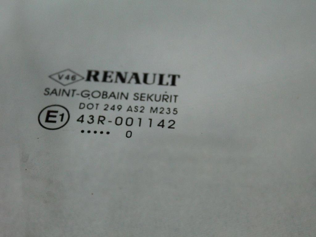 STEKLO SPREDNJIH DESNIH VRAT OEM N. 803007357R ORIGINAL REZERVNI DEL RENAULT MEGANE MK3 BZ0/1 B3 DZ0/1 KZ0/1 BER/SPORTOUR/ESTATE (2009 - 2015) DIESEL LETNIK 2010