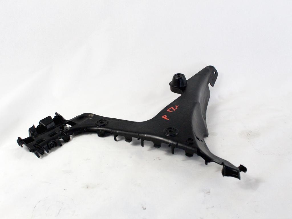 NOSILCI ZADNJEGA ODBIJACA  OEM N. 8P4807378B ORIGINAL REZERVNI DEL AUDI A3 MK2R 8P 8PA 8P1 8P7 (2008 - 2012)DIESEL LETNIK 2010