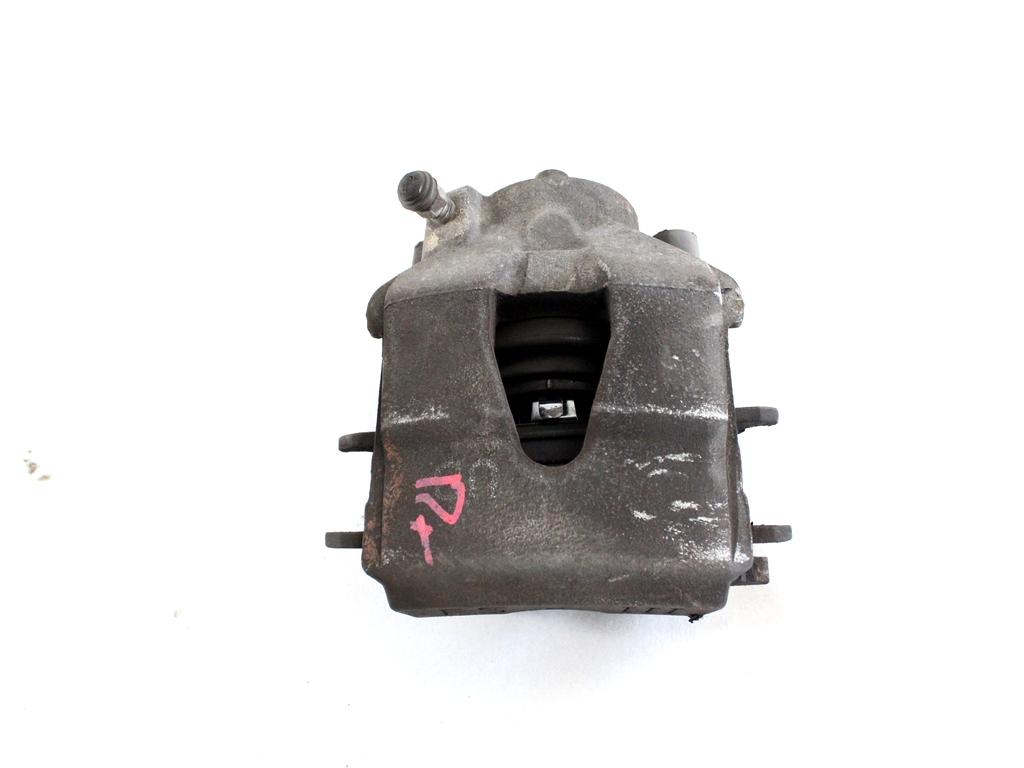 SPREDNJE DESNE ZAVORNE CELJUSTI  OEM N. 1K0615124D ORIGINAL REZERVNI DEL AUDI A3 MK2R 8P 8PA 8P1 8P7 (2008 - 2012)DIESEL LETNIK 2010