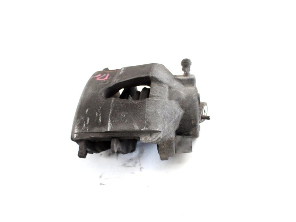 SPREDNJE DESNE ZAVORNE CELJUSTI  OEM N. 1K0615124D ORIGINAL REZERVNI DEL AUDI A3 MK2R 8P 8PA 8P1 8P7 (2008 - 2012)DIESEL LETNIK 2010