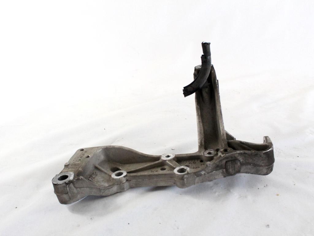 NOSILCI MOTORJA/DRUGO OEM N. 1K0199295E ORIGINAL REZERVNI DEL AUDI A3 MK2R 8P 8PA 8P1 8P7 (2008 - 2012)DIESEL LETNIK 2010