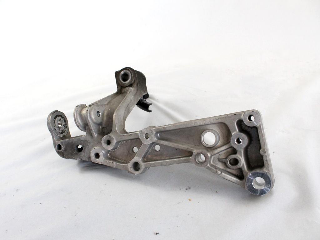 NOSILCI MOTORJA/DRUGO OEM N. 1K0199295E ORIGINAL REZERVNI DEL AUDI A3 MK2R 8P 8PA 8P1 8P7 (2008 - 2012)DIESEL LETNIK 2010