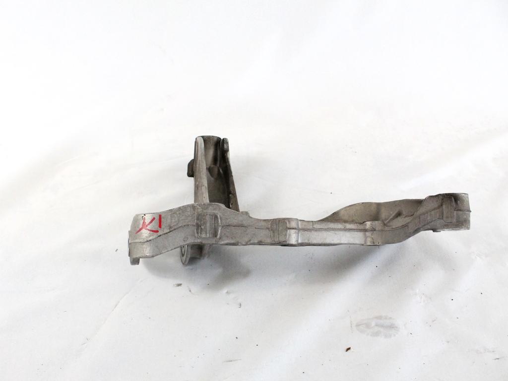 NOSILCI MOTORJA/DRUGO OEM N. 1K0199296E ORIGINAL REZERVNI DEL AUDI A3 MK2R 8P 8PA 8P1 8P7 (2008 - 2012)DIESEL LETNIK 2010