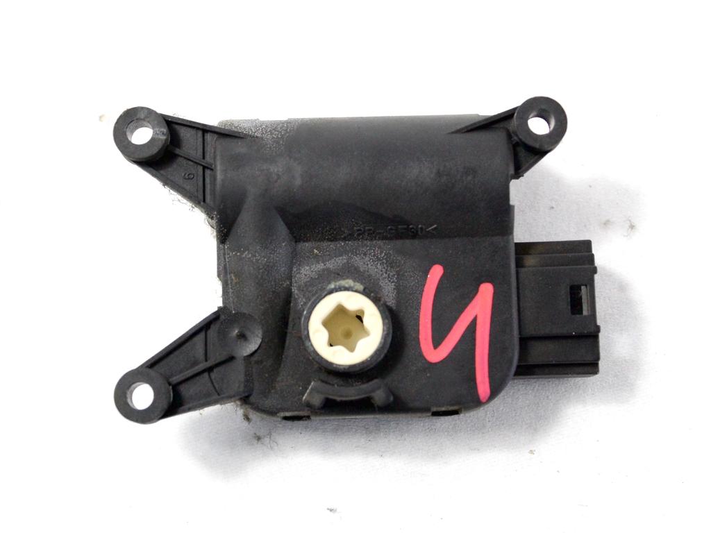 MOTORCEK OGREVANJA OEM N. 132801337 ORIGINAL REZERVNI DEL AUDI A3 MK2 8P 8PA 8P1 (2003 - 2008)DIESEL LETNIK 2004