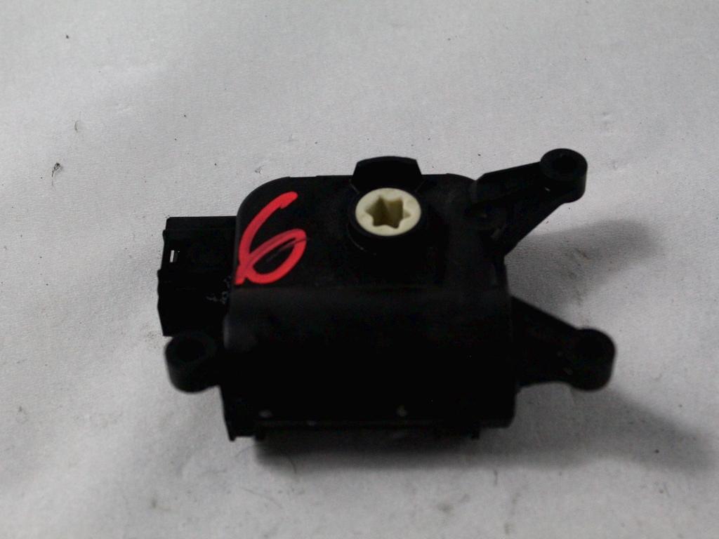 MOTORCEK OGREVANJA OEM N. 132801345 ORIGINAL REZERVNI DEL AUDI A3 MK2 8P 8PA 8P1 (2003 - 2008)DIESEL LETNIK 2004