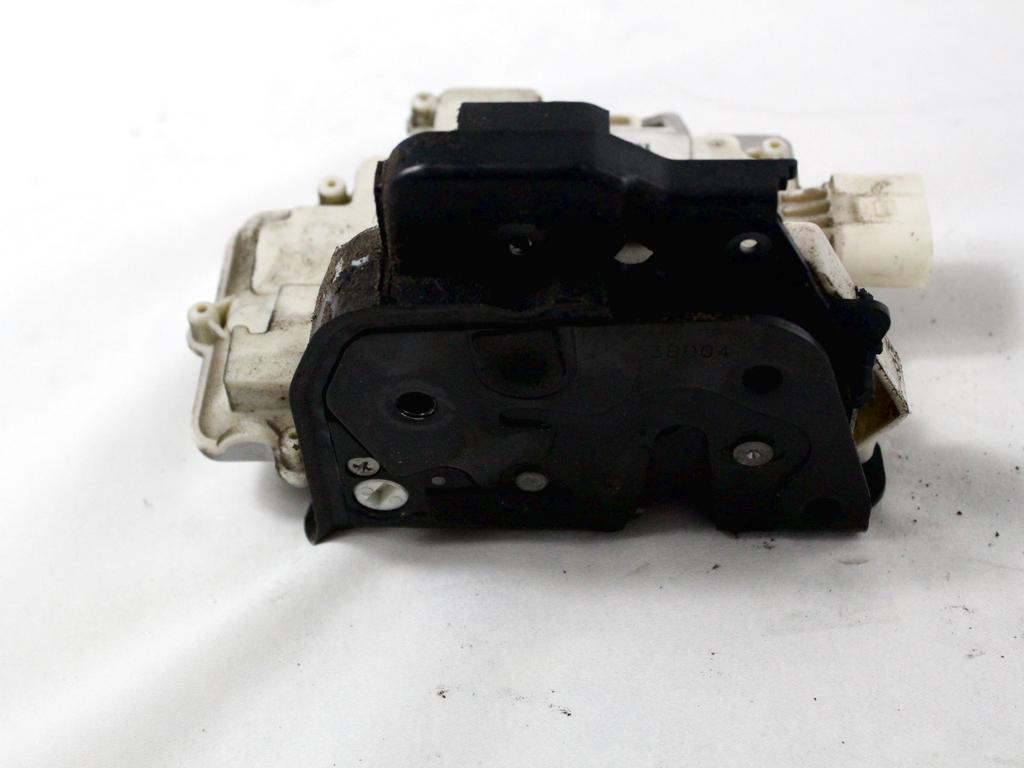 ZVOCNIKI OEM N. 8P4035382 ORIGINAL REZERVNI DEL AUDI A3 MK2 8P 8PA 8P1 (2003 - 2008)DIESEL LETNIK 2004