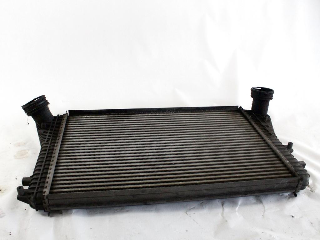 HLADILNIK INTERCOOLER OEM N. 1K0145803A ORIGINAL REZERVNI DEL AUDI A3 MK2 8P 8PA 8P1 (2003 - 2008)DIESEL LETNIK 2004