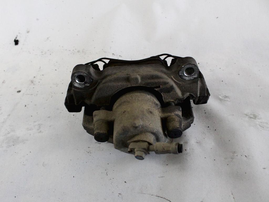 SPREDNJE LEVE ZAVORNE CELJUSTI  OEM N. 1K0615123E ORIGINAL REZERVNI DEL AUDI A3 MK2 8P 8PA 8P1 (2003 - 2008)DIESEL LETNIK 2004