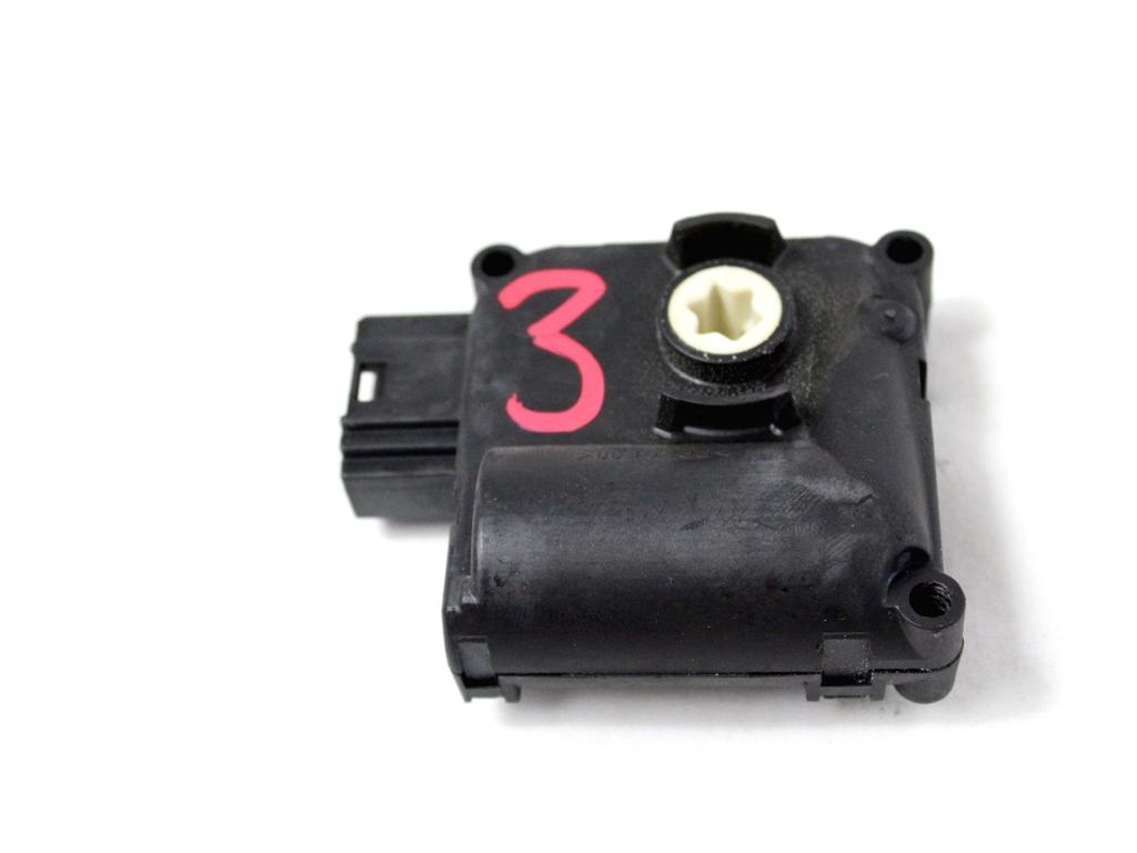 MOTORCEK OGREVANJA OEM N. 4F0820511A ORIGINAL REZERVNI DEL AUDI A6 C6 R 4F2 4FH 4F5 BER/SW/ALLROAD (10/2008 - 2011) DIESEL LETNIK 2009