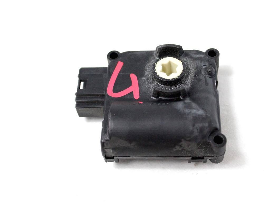 MOTORCEK OGREVANJA OEM N. 4F0820511B ORIGINAL REZERVNI DEL AUDI A6 C6 R 4F2 4FH 4F5 BER/SW/ALLROAD (10/2008 - 2011) DIESEL LETNIK 2009