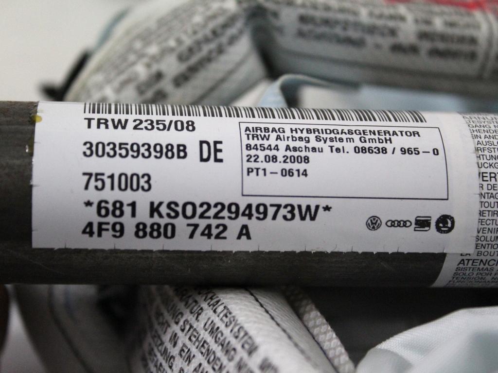 ZRACNA BLAZINA GLAVA DESNA OEM N. 4F9880742A ORIGINAL REZERVNI DEL AUDI A6 C6 R 4F2 4FH 4F5 BER/SW/ALLROAD (10/2008 - 2011) DIESEL LETNIK 2009