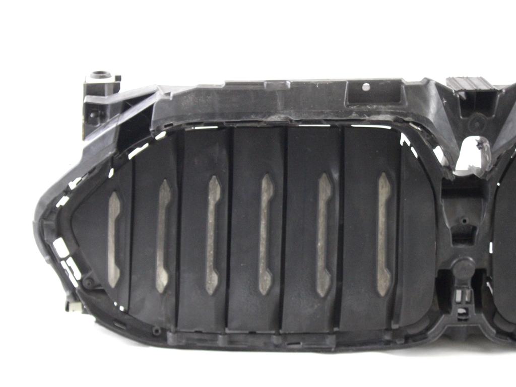 SPREDNJE OKRASNE MASKE OEM N. 5113226775 ORIGINAL REZERVNI DEL BMW X5 G05 (DAL 2018)DIESEL LETNIK 2019