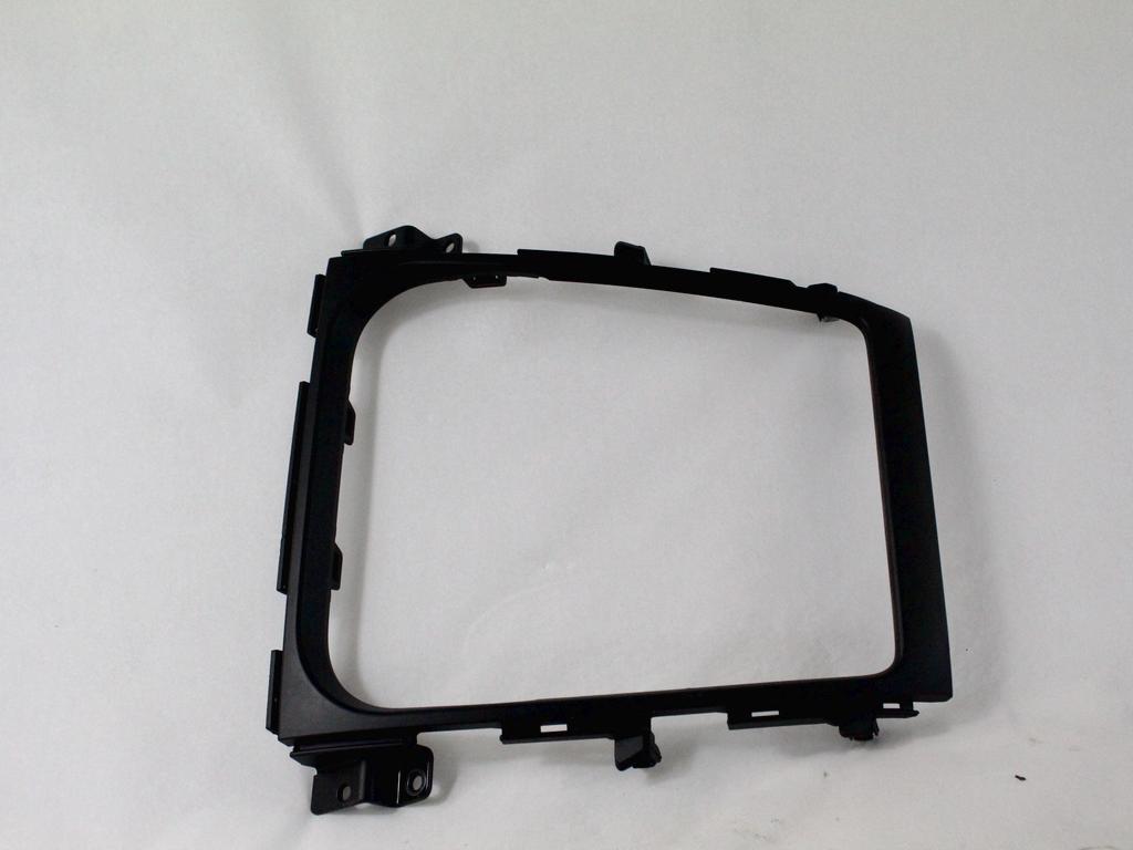 ARMATURNA PLO?CA OEM N. 73824-79J0 ORIGINAL REZERVNI DEL SUZUKI SX4 EY GY R (2009-2014)BENZINA LETNIK 2011