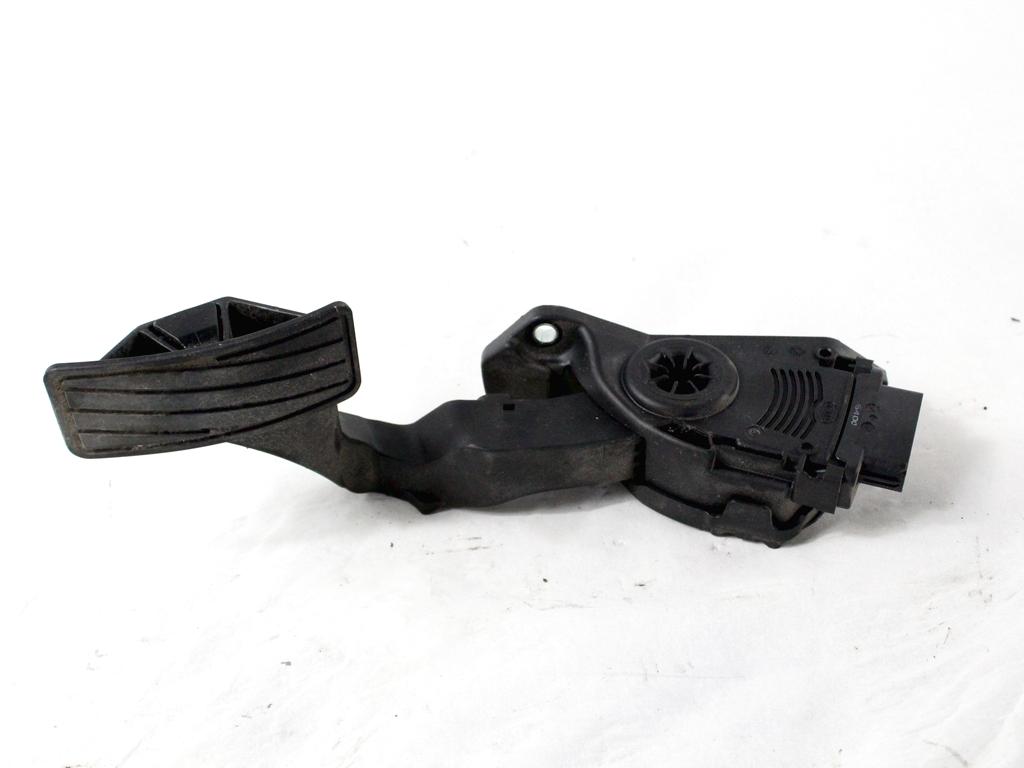 PEDALI OEM N. 4940079J90 ORIGINAL REZERVNI DEL SUZUKI SX4 EY GY R (2009-2014)BENZINA LETNIK 2011