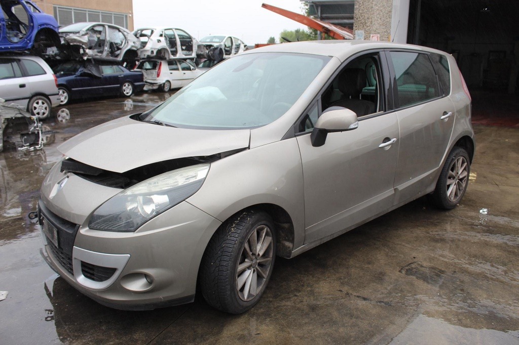 RENAULT SCENIC XMOD 1.5 D 81KW 6M 5P (2010) RICAMBI IN MAGAZZINO