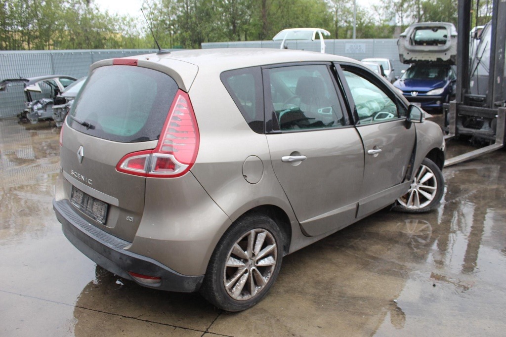 RENAULT SCENIC XMOD 1.5 D 81KW 6M 5P (2010) RICAMBI IN MAGAZZINO