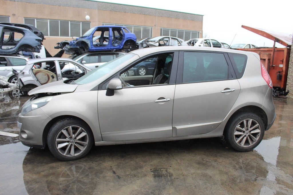 RENAULT SCENIC XMOD 1.5 D 81KW 6M 5P (2010) RICAMBI IN MAGAZZINO