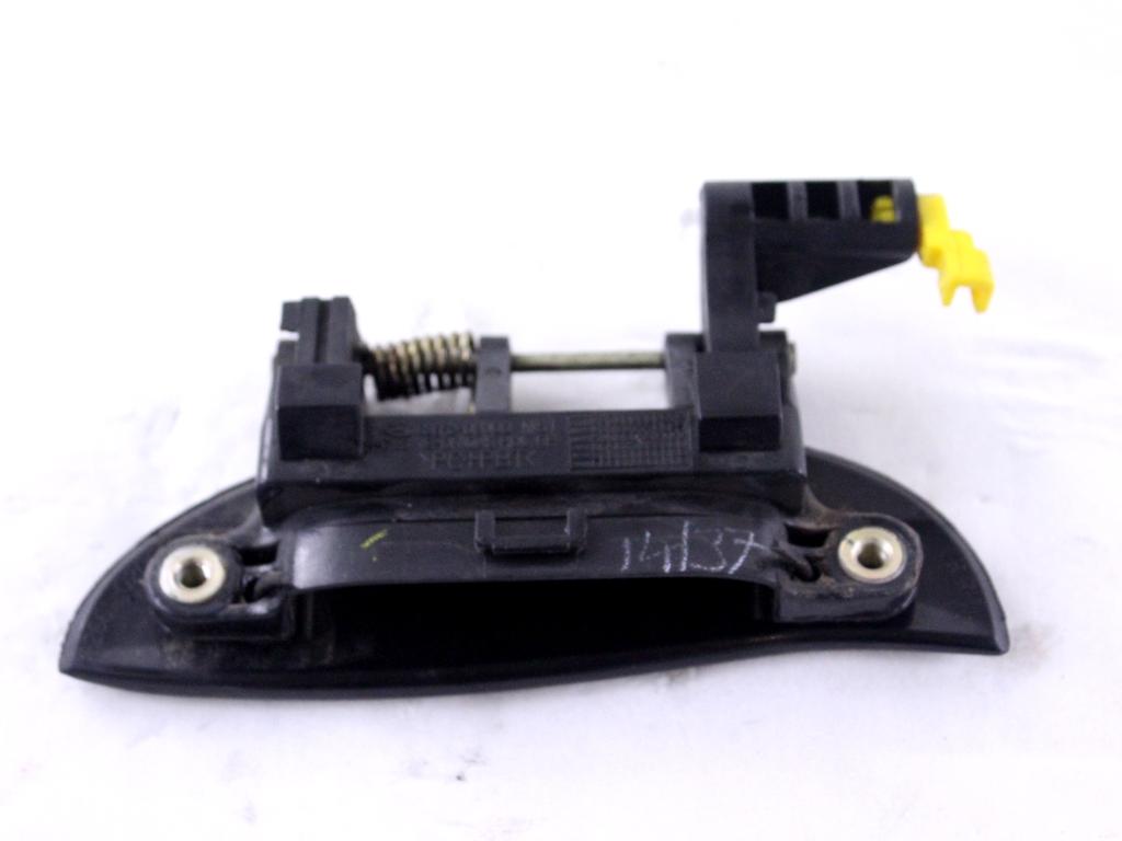 ZUNANJA KLJUKA SPREDNJA DESNA VRATA OEM N. 82661-02000 ORIGINAL REZERVNI DEL HYUNDAI ATOS MX (2003-2014)BENZINA LETNIK 2005