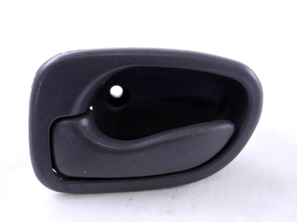 NOTRANJA KLJUKA  OEM N. 8261006000LM ORIGINAL REZERVNI DEL HYUNDAI ATOS MX (2003-2014)BENZINA LETNIK 2005