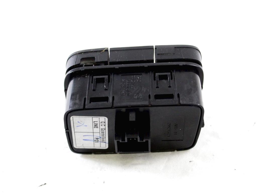 GLAVNO STIKALO LUCI OEM N. 299213720 ORIGINAL REZERVNI DEL HYUNDAI I10 AC3 MK3 (DAL 2019)BENZINA LETNIK 2020