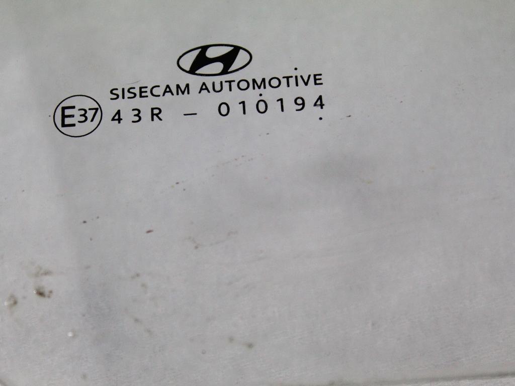 STEKLO SPREDNJIH DESNIH VRAT OEM N. 82420K7000 ORIGINAL REZERVNI DEL HYUNDAI I10 AC3 MK3 (DAL 2019)BENZINA LETNIK 2020