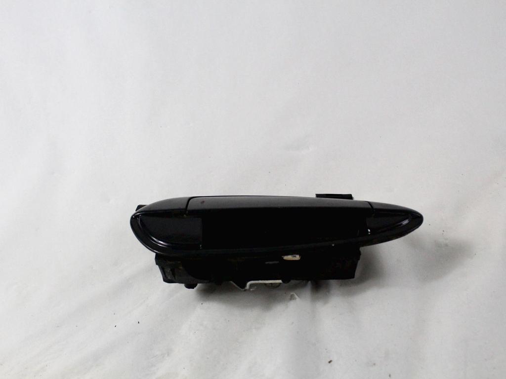 ZUNANJA KLJUKA ZADNJA DESNA VRATA OEM N. 735471439 ORIGINAL REZERVNI DEL FIAT PUNTO 199 MK3 (2011 - 2017)BENZINA/METANO LETNIK 2015