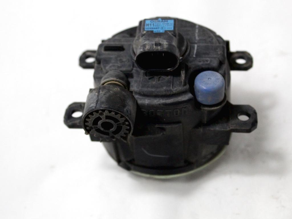 DESNA MEGLENKA OEM N. 51858824 ORIGINAL REZERVNI DEL FIAT PUNTO 199 MK3 (2011 - 2017)BENZINA/METANO LETNIK 2015