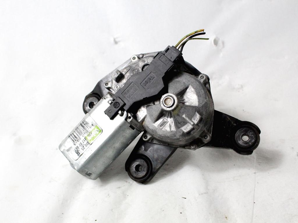 MOTORCEK ZADNJEGA BRISALCA OEM N. 51757867 ORIGINAL REZERVNI DEL FIAT PUNTO 199 MK3 (2011 - 2017)BENZINA/METANO LETNIK 2015