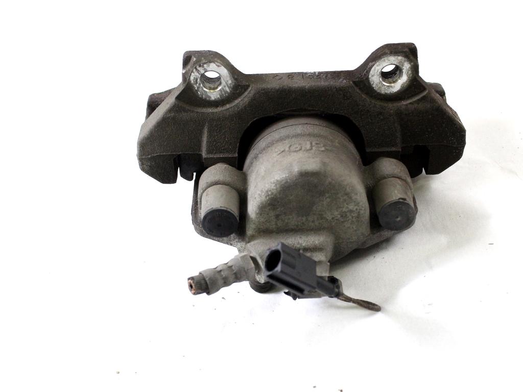 SPREDNJE DESNE ZAVORNE CELJUSTI  OEM N. 77365759 ORIGINAL REZERVNI DEL FIAT PUNTO 199 MK3 (2011 - 2017)BENZINA/METANO LETNIK 2015