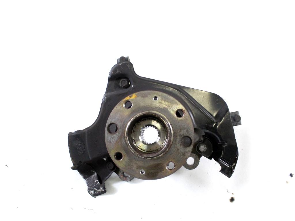 VRTLJIVI LEZAJ DESNO / PESTO KOLESA Z LEZAJEM SPREDAJ OEM N. 51776375 ORIGINAL REZERVNI DEL FIAT PUNTO 199 MK3 (2011 - 2017)BENZINA/METANO LETNIK 2015