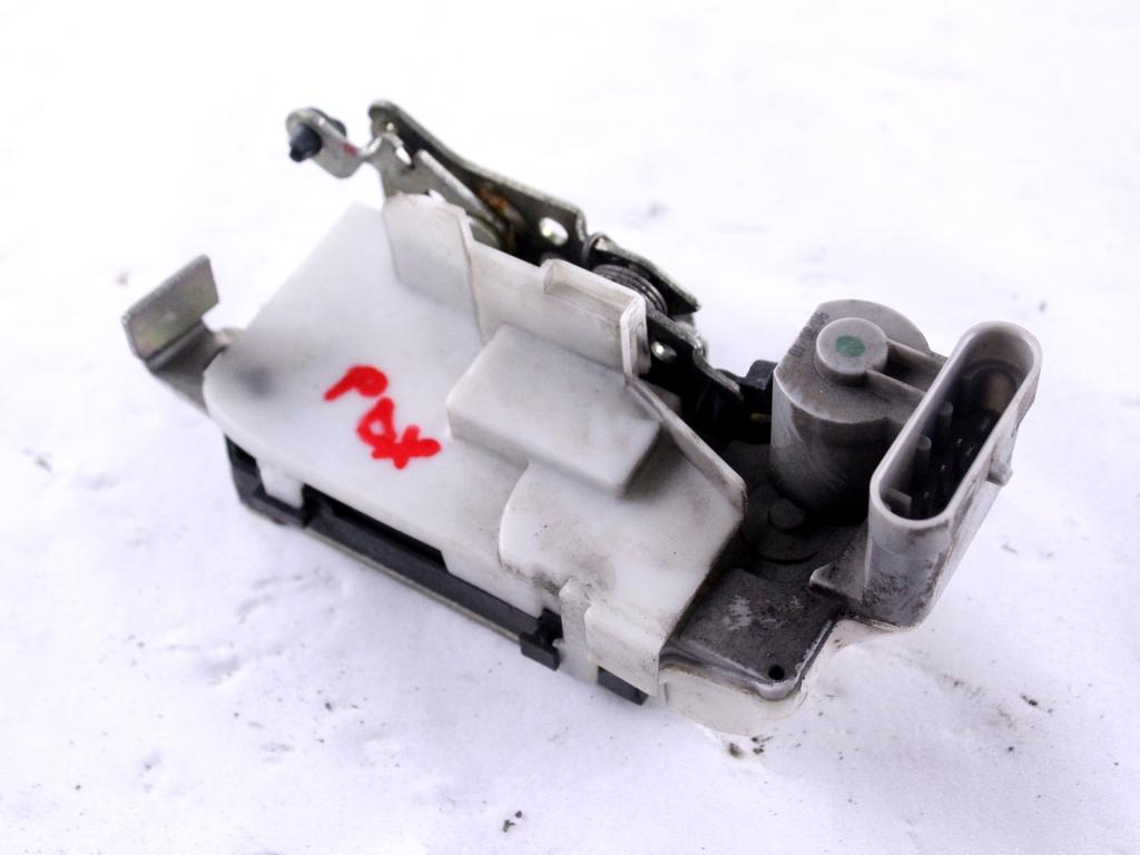 CENTRALNO ZAKLEPANJE ZADNJIH DESNIH VRAT OEM N. 46536063 ORIGINAL REZERVNI DEL FIAT PUNTO 188 MK2 R (2003 - 2011) BENZINA LETNIK 2006