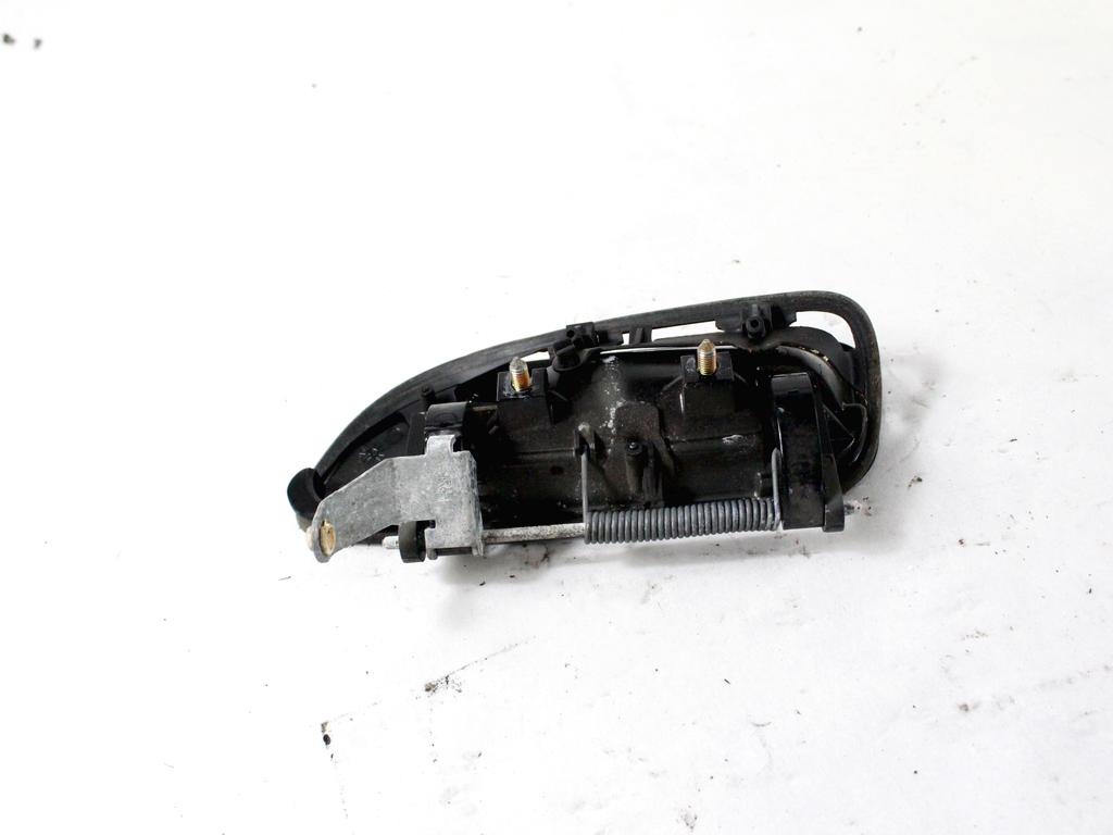 ZUNANJA KLJUKA ZADNJA DESNA VRATA OEM N. 9187669 ORIGINAL REZERVNI DEL VOLVO V70 MK2 285 (2000 - 2007) DIESEL LETNIK 2000