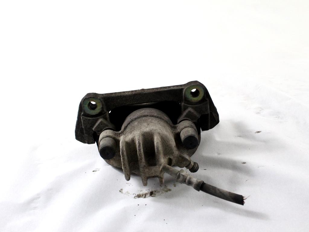 SPREDNJE DESNE ZAVORNE CELJUSTI  OEM N. 9475270 ORIGINAL REZERVNI DEL VOLVO V70 MK2 285 (2000 - 2007) DIESEL LETNIK 2000