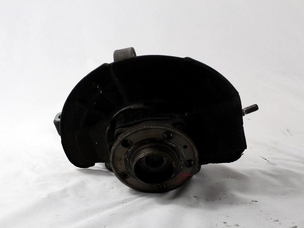 LEVI VRTLJIVI LEZAJ / PESTO KOLESA Z LEZAJEM SPREDAJ OEM N. 9461943 ORIGINAL REZERVNI DEL VOLVO V70 MK2 285 (2000 - 2007) DIESEL LETNIK 2000