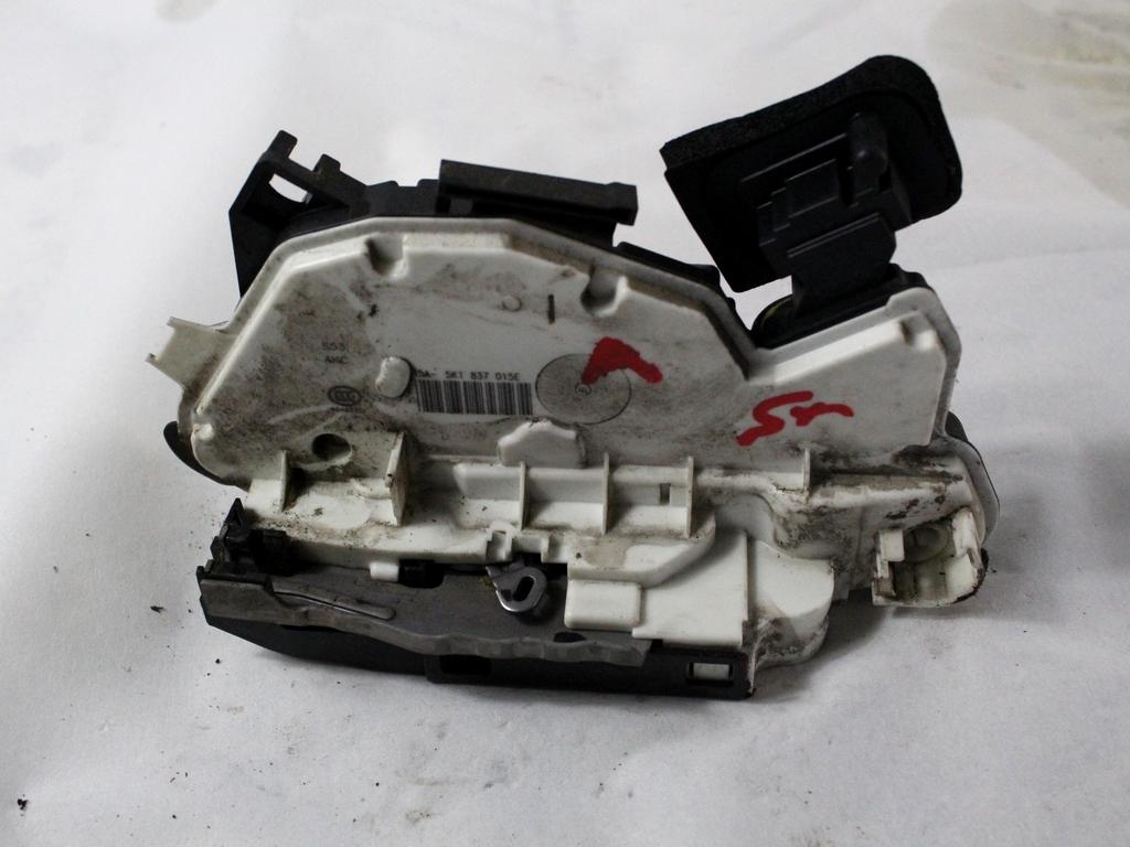 CENTRALNO ZAKLEPANJE PREDNIH LEVIH VRAT OEM N. 5K1837015E ORIGINAL REZERVNI DEL VOLKSWAGEN GOLF VII 5G1 BQ1 BE1 BE2 BA5 BV5 MK7 (2012 - 2017)DIESEL LETNIK 2014