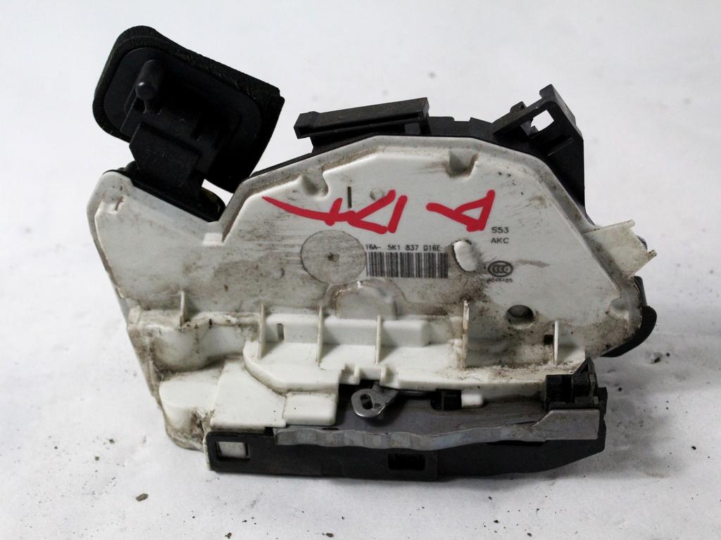 CENTRALNI ZAKLEP SPREDNJIH VRAT  OEM N. 5K1837016E ORIGINAL REZERVNI DEL VOLKSWAGEN GOLF VII 5G1 BQ1 BE1 BE2 BA5 BV5 MK7 (2012 - 2017)DIESEL LETNIK 2014