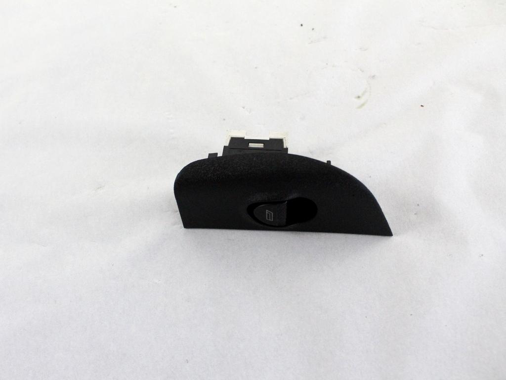 ZADNJE STIKALO OEM N. 735428568 ORIGINAL REZERVNI DEL FIAT MULTIPLA 186 R (2004 - 2010) BENZINA/METANO LETNIK 2007