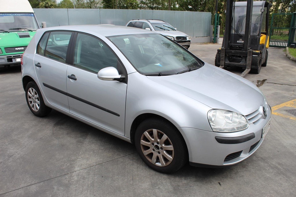 VOLKSWAGEN GOLF 5 1.9 D 77KW 5M 5P (2005) RICAMBI IN MAGAZZINO