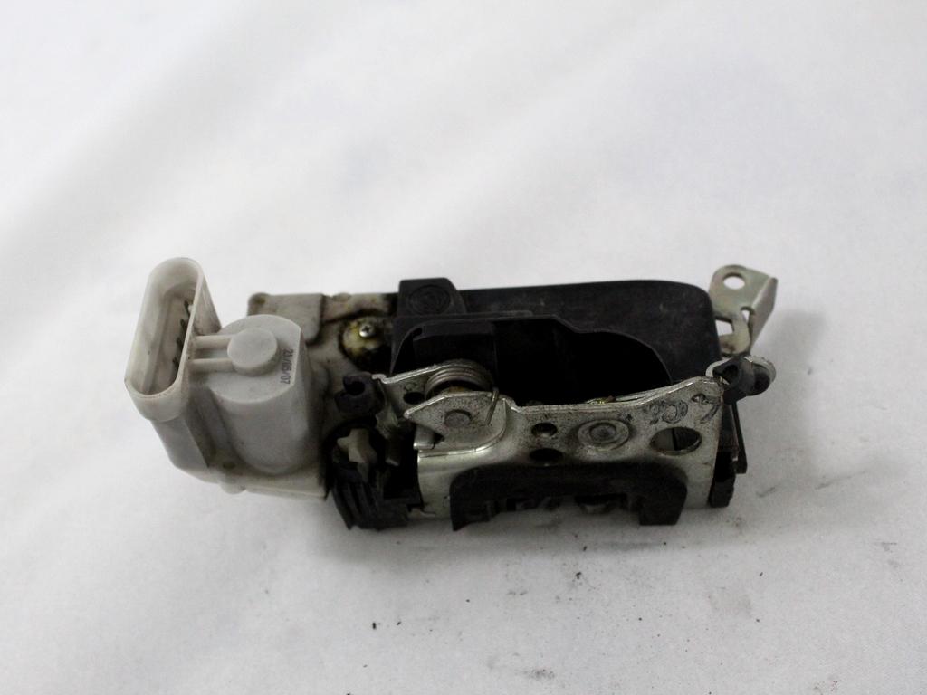 CENTRALNO ZAKLEPANJE ZADNJIH DESNIH VRAT OEM N. 51734603 ORIGINAL REZERVNI DEL FIAT MULTIPLA 186 R (2004 - 2010) BENZINA/METANO LETNIK 2007