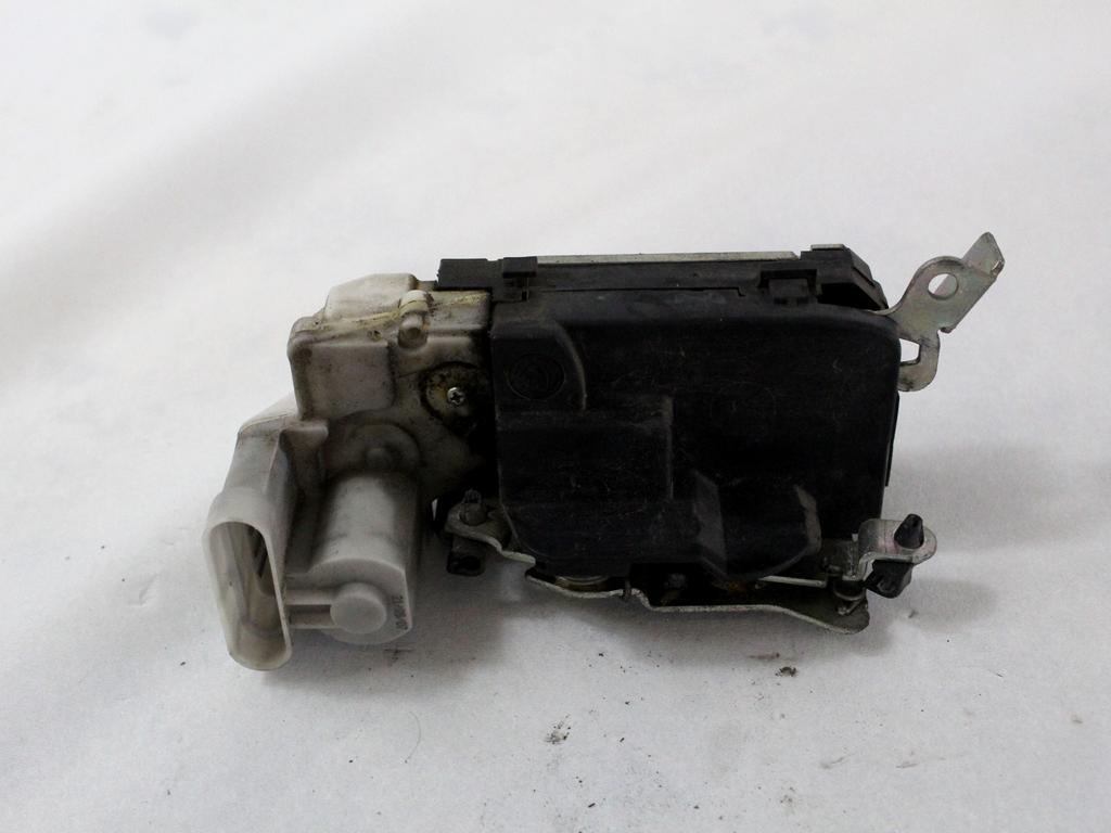 CENTRALNO ZAKLEPANJE ZADNJIH DESNIH VRAT OEM N. 51734603 ORIGINAL REZERVNI DEL FIAT MULTIPLA 186 R (2004 - 2010) BENZINA/METANO LETNIK 2007