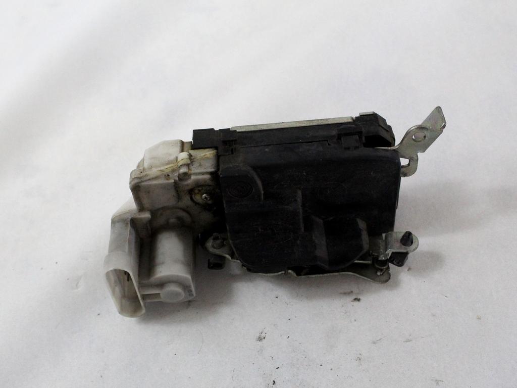 CENTRALNO ZAKLEPANJE ZADNJIH DESNIH VRAT OEM N. 51734603 ORIGINAL REZERVNI DEL FIAT MULTIPLA 186 R (2004 - 2010) BENZINA/METANO LETNIK 2007