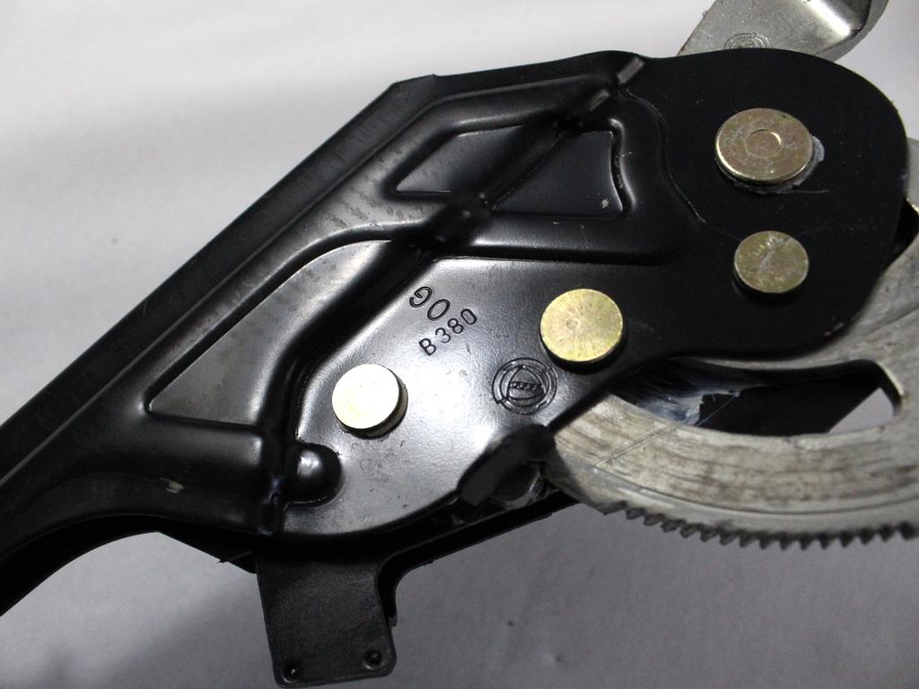 OEM N. 735265942 ORIGINAL REZERVNI DEL FIAT BRAVA 182 (1995 - 2001) DIESEL LETNIK 2000