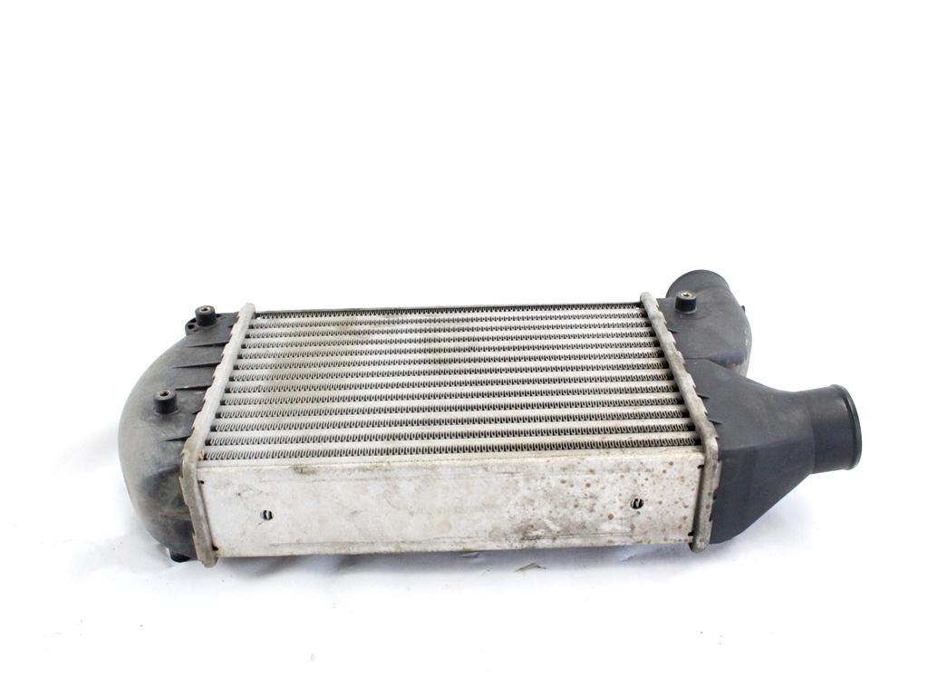 HLADILNIK INTERCOOLER OEM N. 46553325 ORIGINAL REZERVNI DEL FIAT BRAVA 182 (1995 - 2001) DIESEL LETNIK 2000