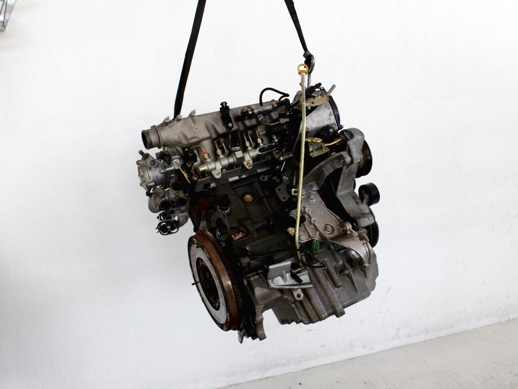 MOTOR OEM N. 182A4000 10583 ORIGINAL REZERVNI DEL FIAT BRAVA 182 (1995 - 2001) DIESEL LETNIK 2000