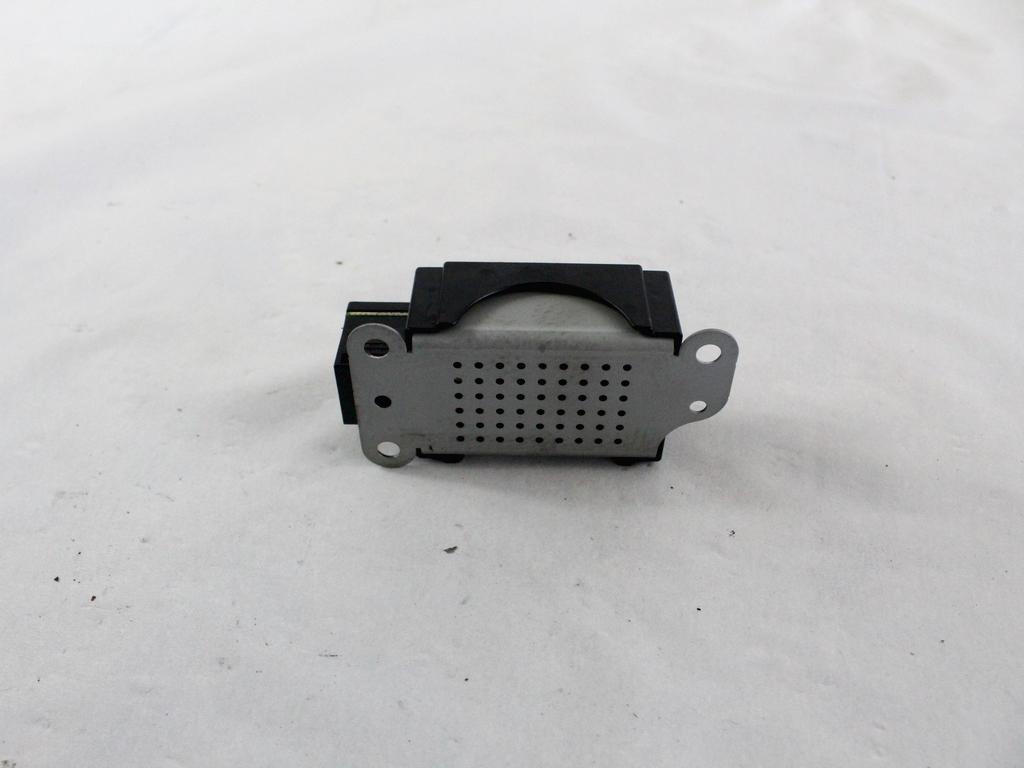 OJACEVALEC / ANTENA OEM N. 1K6035570F ORIGINAL REZERVNI DEL VOLKSWAGEN GOLF V 1K1 1K5 MK5 BER/SW (02/2004-11/2008) DIESEL LETNIK 2005