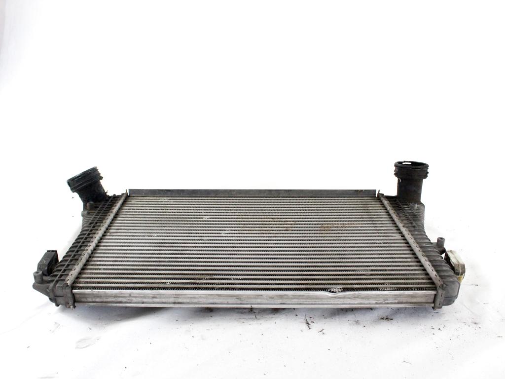 HLADILNIK INTERCOOLER OEM N. 1K0145803A ORIGINAL REZERVNI DEL VOLKSWAGEN GOLF V 1K1 1K5 MK5 BER/SW (02/2004-11/2008) DIESEL LETNIK 2005