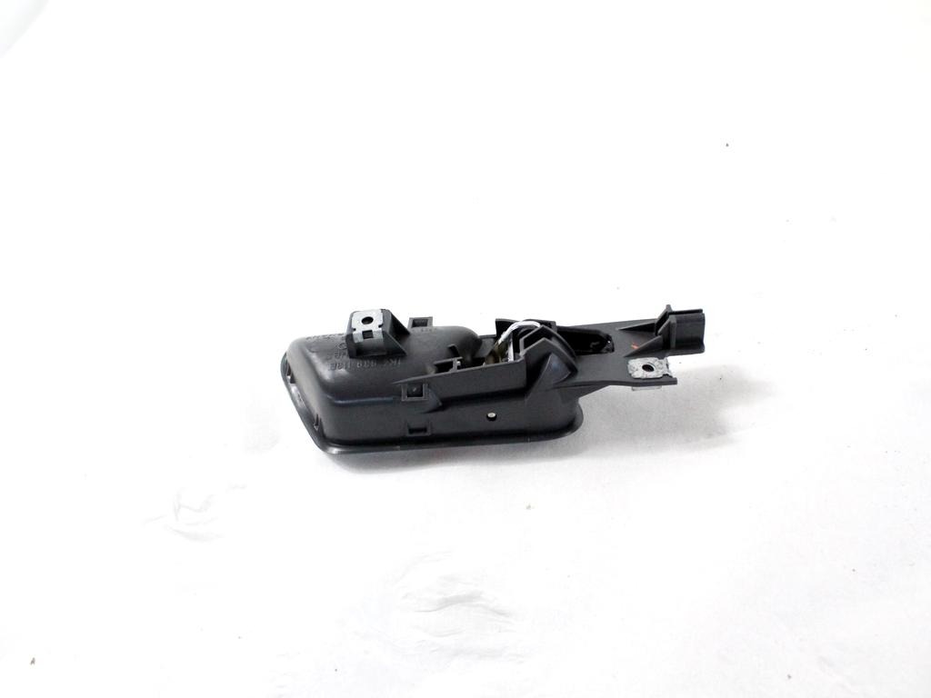 NOTRANJA KLJUKA  OEM N. 1K4839113B ORIGINAL REZERVNI DEL VOLKSWAGEN GOLF V 1K1 1K5 MK5 BER/SW (02/2004-11/2008) DIESEL LETNIK 2005