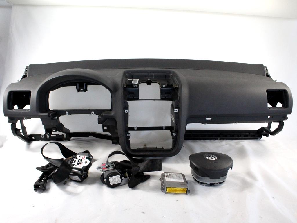 KIT AIRBAG KOMPLET OEM N. 17484 KIT AIRBAG COMPLETO ORIGINAL REZERVNI DEL VOLKSWAGEN GOLF V 1K1 1K5 MK5 BER/SW (02/2004-11/2008) DIESEL LETNIK 2005